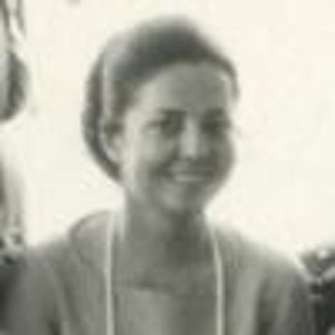 Uzak Geçmiş.jpg.opt100x100o0,-6s100x112