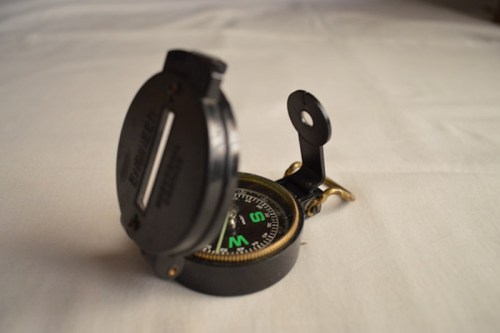 size adjusted.122-engineer-compass
